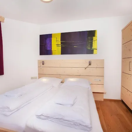 Apartament In Near The Lifts *